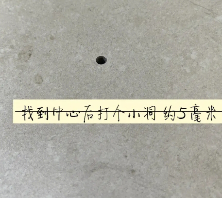 调兵山瓷砖空鼓维修公司专业解答在瓷砖铺贴过程中，如果砂料搅拌不均匀，将会带来以下问题